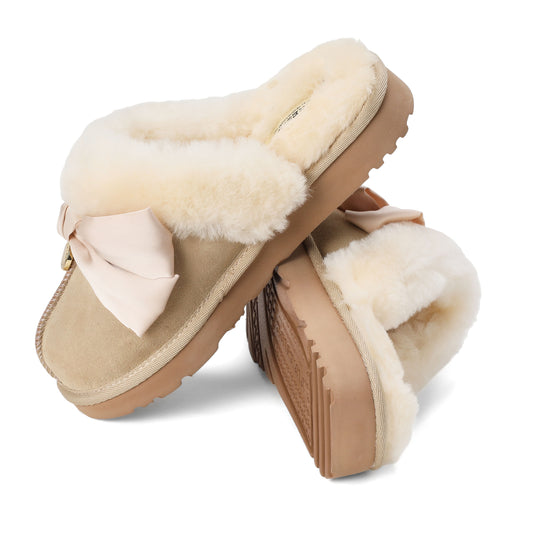 Women's Sydney Dream Bow Genuine Shearling Scuff - US 0936