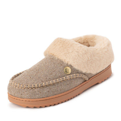 Women's Nyla Plaid Moc Toe Clog - US 9618