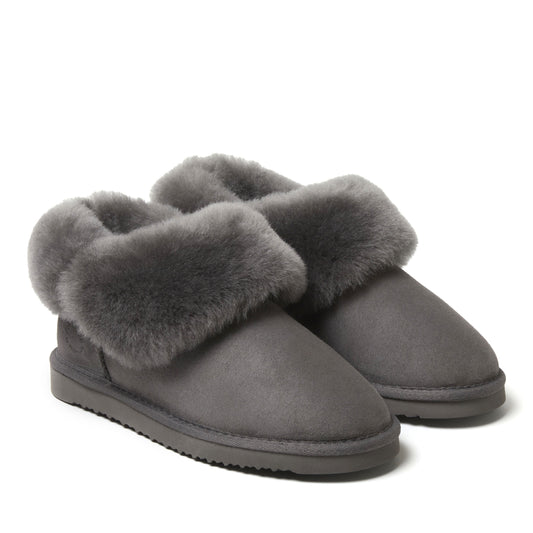 Women's Fireside by Dearfoams Perth Genuine Shearling Foldover Boot Slipper - US 9204