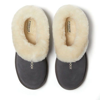 Women's Fireside by Dearfoams Adelaide Genuine Shearling Clog Slipper - Water Resistant - US 4378